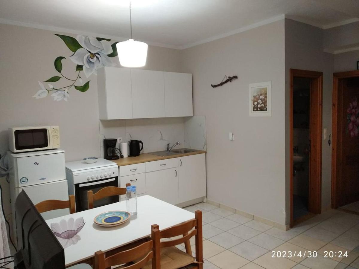 4 Seasons Villas 1 Neokhorion  ภายนอก รูปภาพ